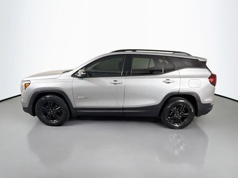 Used 2023 GMC Terrain AT4 AWD/4WD image 4