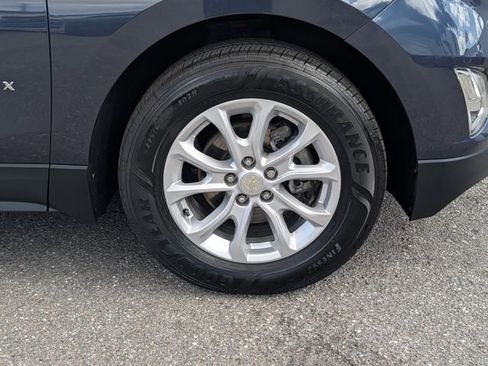 Used 2019 Chevrolet Equinox LS FWD image 9
