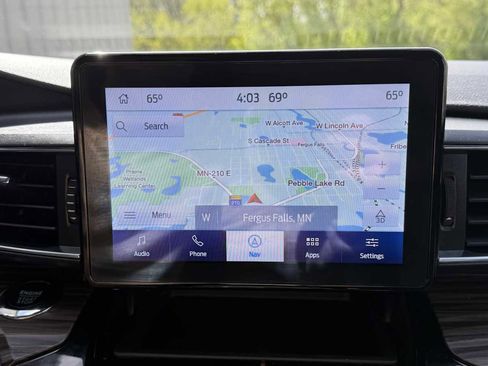 Used 2022 Ford Explorer Limited w/ Equipment Group 301A AWD/4WD image 23