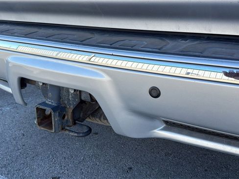 Used 2013 Toyota 4Runner SR5 image 10