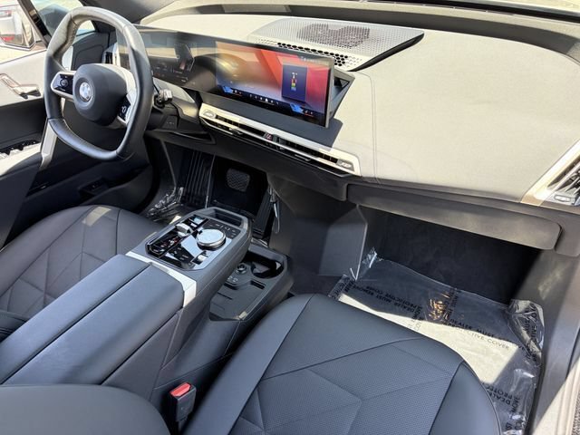Used 2026 BMW iX xDrive45 AWD/4WD image 14