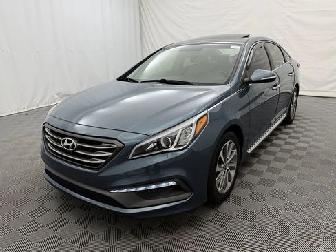 Used 2017 Hyundai Sonata Sport w/ Value Edition Package 02 FWD image 2