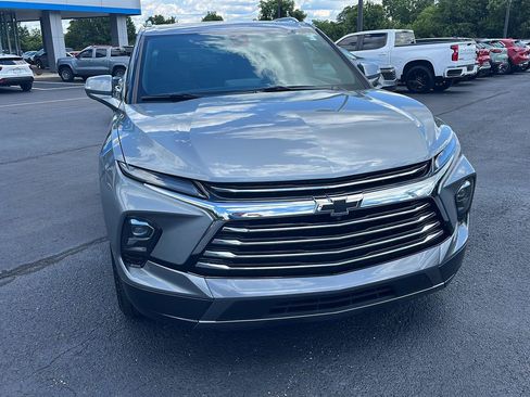 Used 2024 Chevrolet Blazer Premier w/ Driver Confidence II Package FWD image 8