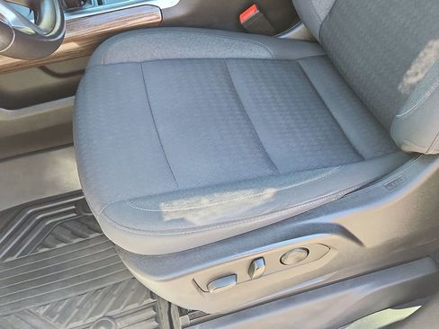 Used 2022 Chevrolet Silverado 1500 RST image 7