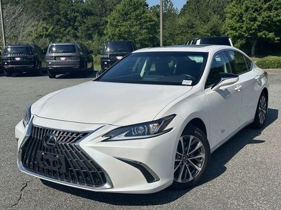 Used 2022 Lexus ES 350 w/ Accessory Package 2