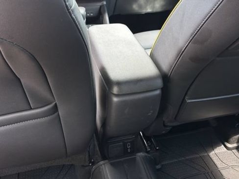 Used 2025 Chevrolet TrailBlazer ACTIV w/ Convenience Package AWD/4WD image 21