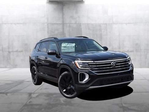 New 2026 Volkswagen Atlas SE AWD/4WD image 2