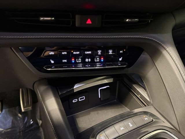 Certified 2022 Buick Envision Preferred FWD image 21