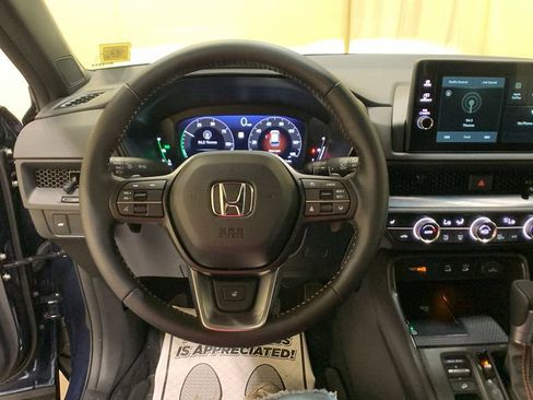 Used 2026 Honda CR-V TrailSport image 31