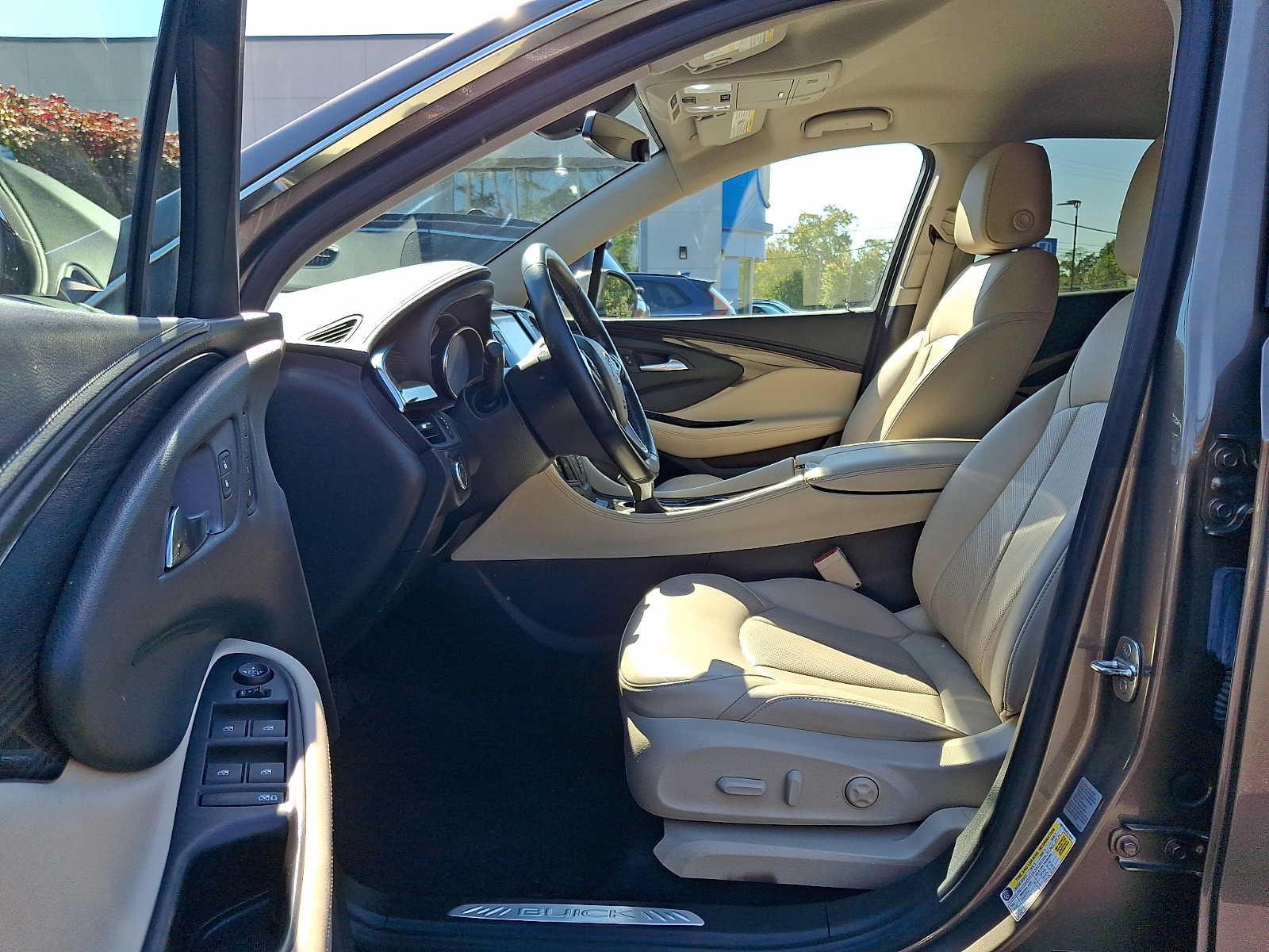 Used 2019 Buick Envision Essence AWD/4WD image 13