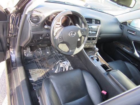 Used 2009 Lexus IS 250 AWD image 13