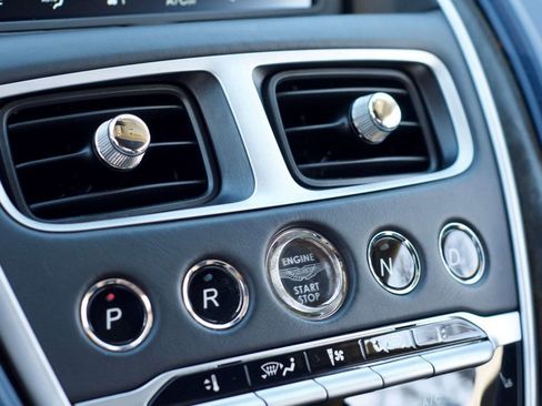 Used 2017 Aston Martin DB11 V12 image 29