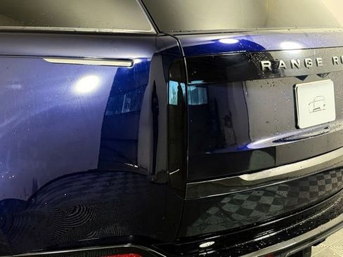 Certified 2023 Land Rover Range Rover Long Wheelbase SE image 15