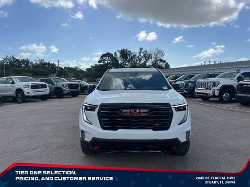 New 2026 GMC Acadia AT4 w/ Luxury Package AWD/4WD image 3