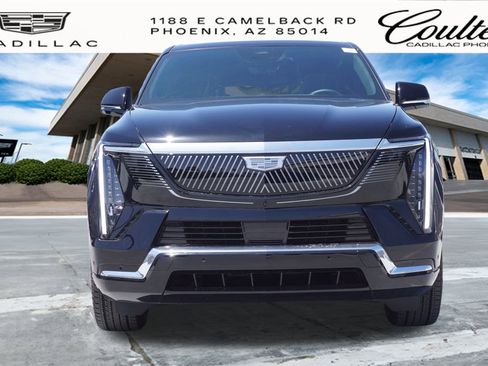 New 2025 Cadillac Escalade IQ Luxury 1 w/ Smart Trailering package image 5