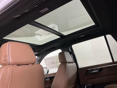 New 2026 Chevrolet Tahoe High Country image 25