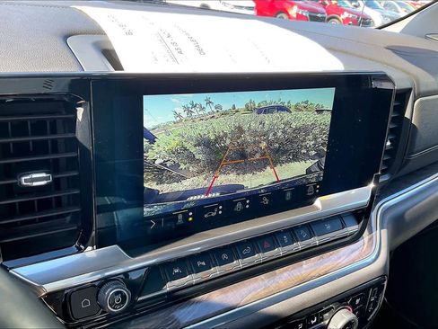 Used 2022 Chevrolet Silverado 1500 LTZ image 20