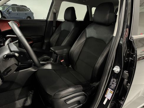 Used 2023 Kia Soul GT-Line image 25