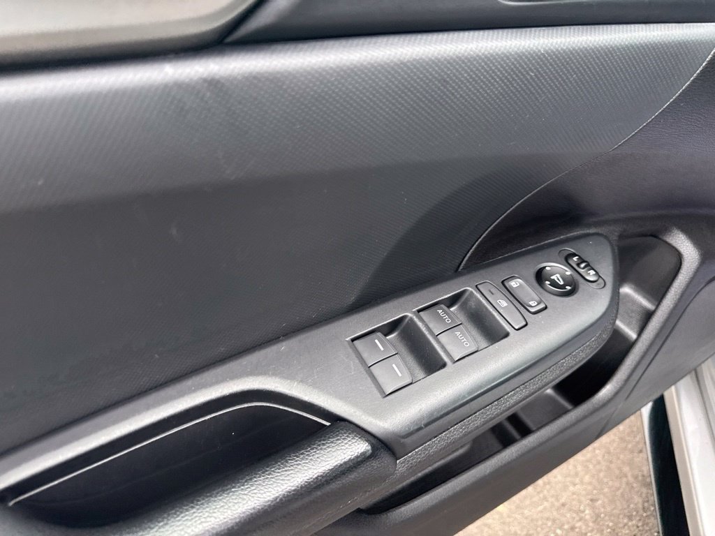 Used 2021 Honda Civic Sport image 15