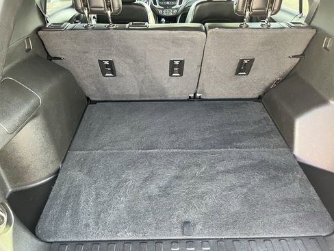 Used 2019 Chevrolet Equinox Premier image 21