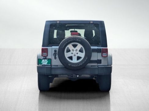 Used 2015 Jeep Wrangler Unlimited Sport w/ Quick Order Package 24S AWD/4WD image 5