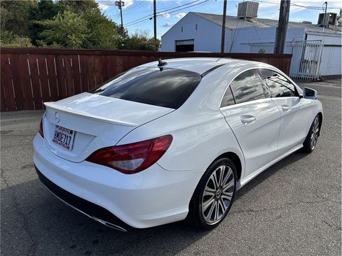 Used 2018 Mercedes-Benz CLA 250 image 7