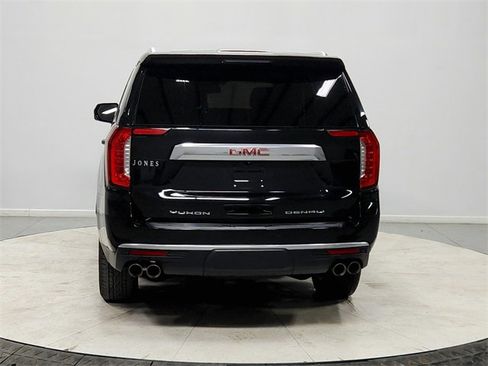 Used 2024 GMC Yukon Denali image 6