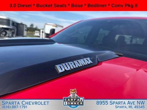 Used 2023 Chevrolet Silverado 1500 LT Trail Boss w/ Convenience Package II AWD/4WD image 9