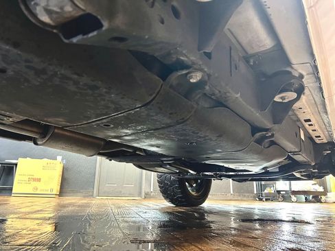 Used 2015 Jeep Wrangler Unlimited Sahara w/ Connectivity Group image 38