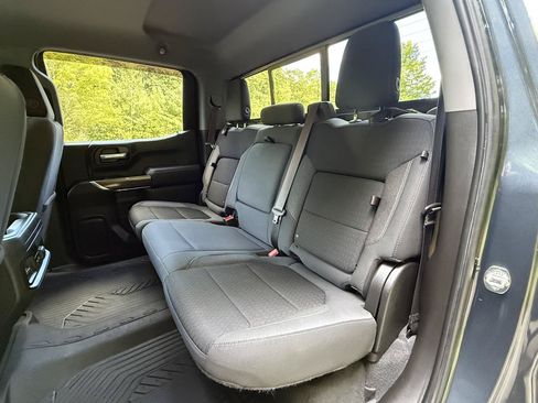 Used 2021 Chevrolet Silverado 1500 LT Trail Boss w/ Convenience Package II AWD/4WD image 25
