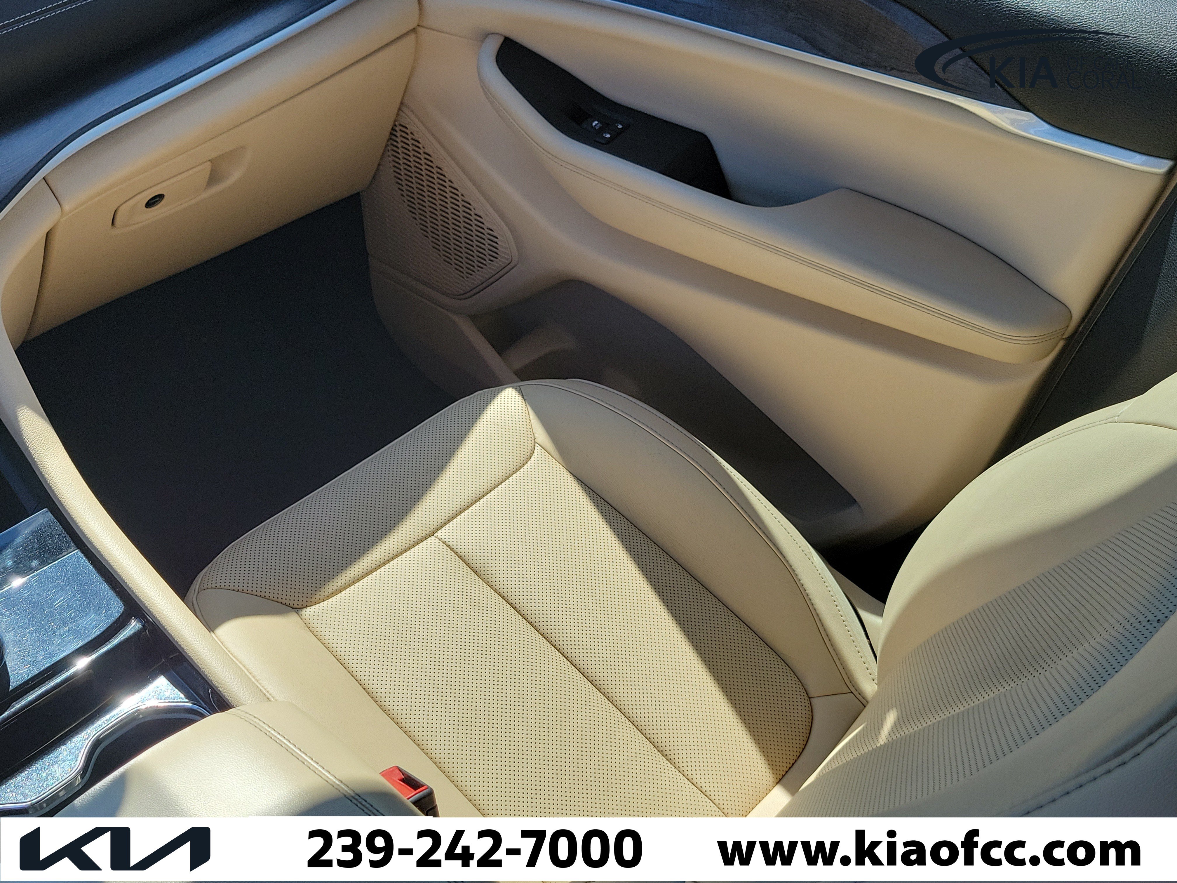 Used 2023 Jeep Grand Cherokee L Limited w/ Luxury Tech Group II AWD/4WD image 21