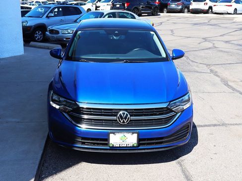 Used 2022 Volkswagen Jetta SE FWD image 16