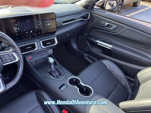 Used 2025 Ford Mustang Premium RWD image 14