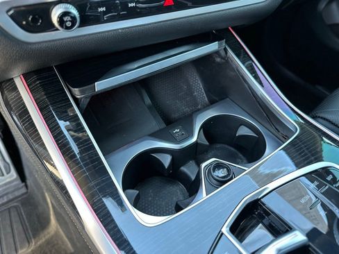 Certified 2023 BMW X7 xDrive40i w/ M Sport Package image 43