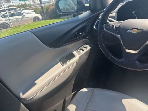 Used 2019 Chevrolet Equinox Premier image 17