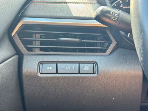 Used 2022 Nissan Altima 2.5 SR image 22