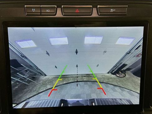 Used 2022 Ford F150 XLT w/ Equipment Group 302A High image 14