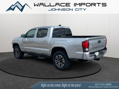 Used 2023 Toyota Tacoma SR AWD/4WD image 3
