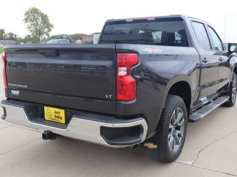 Used 2023 Chevrolet Silverado 1500 LT image 3