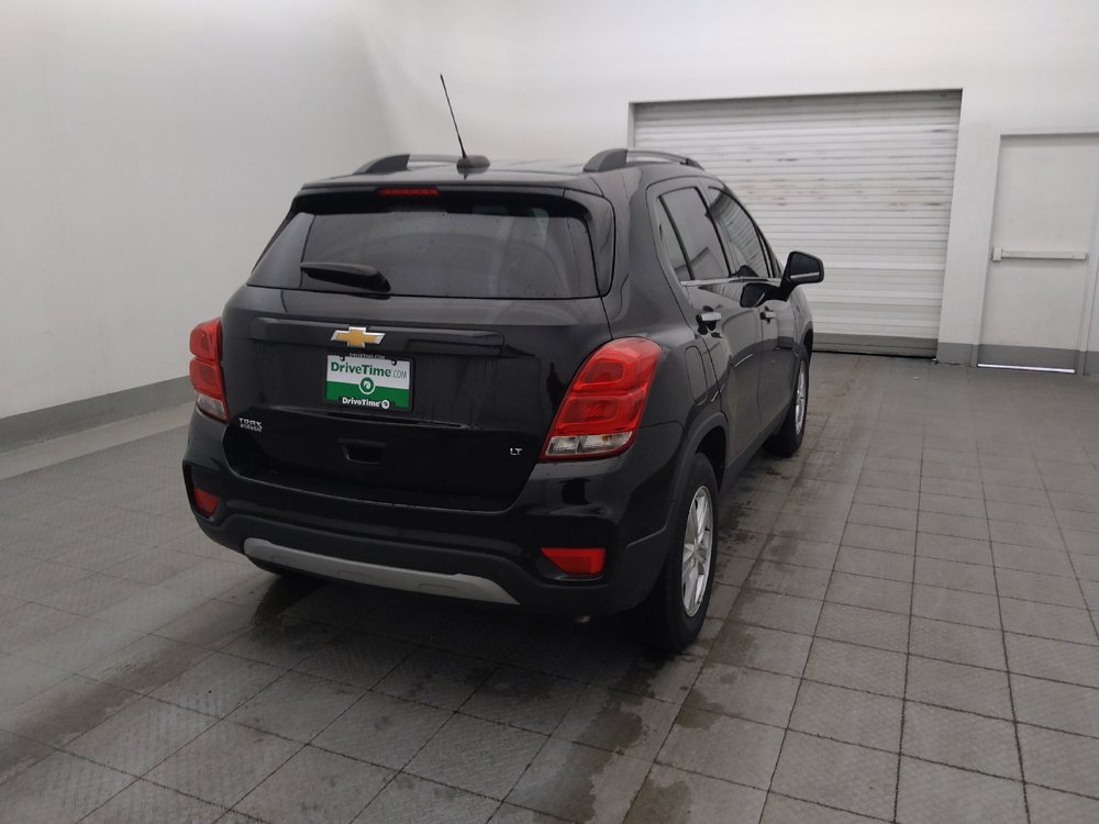 Used 2020 Chevrolet Trax LT w/ LT Convenience Package FWD image 9