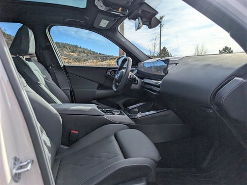 Certified 2025 BMW X3 xDrive30i w/ Premium Package image 20