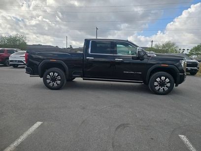 New 2026 GMC Sierra 2500 Denali w/ Denali Reserve Package