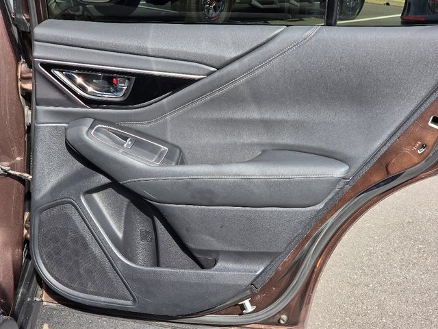 Used 2020 Subaru Outback Limited AWD/4WD image 16