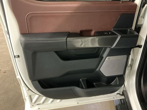 Used 2023 Ford F150 Lariat w/ Equipment Group 502A High image 27