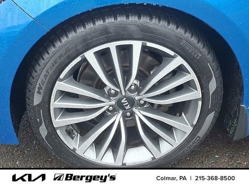 Used 2018 Kia Stinger Premium image 10