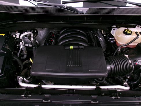 Used 2023 Chevrolet Silverado 1500 RST image 16