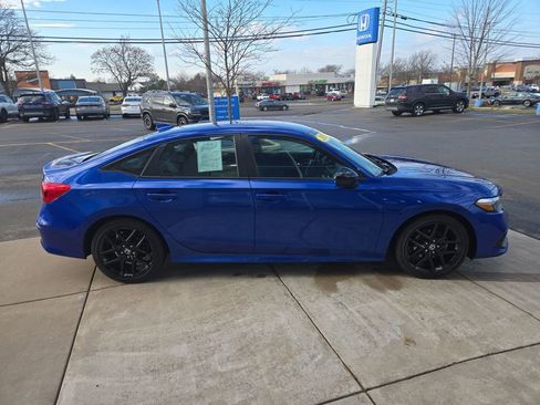 Certified 2023 Honda Civic Sport image 2