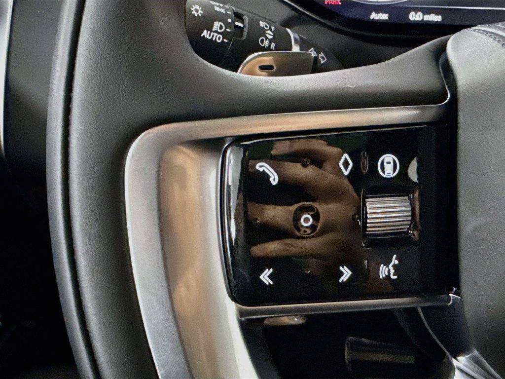 New 2027 Land Rover Range Rover SE AWD/4WD image 12