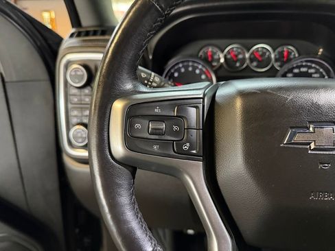 Used 2021 Chevrolet Silverado 1500 LT Trail Boss w/ Convenience Package II image 22