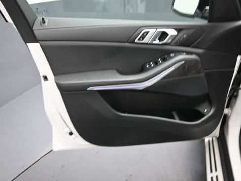 Used 2022 BMW X5 xDrive45e AWD/4WD image 21